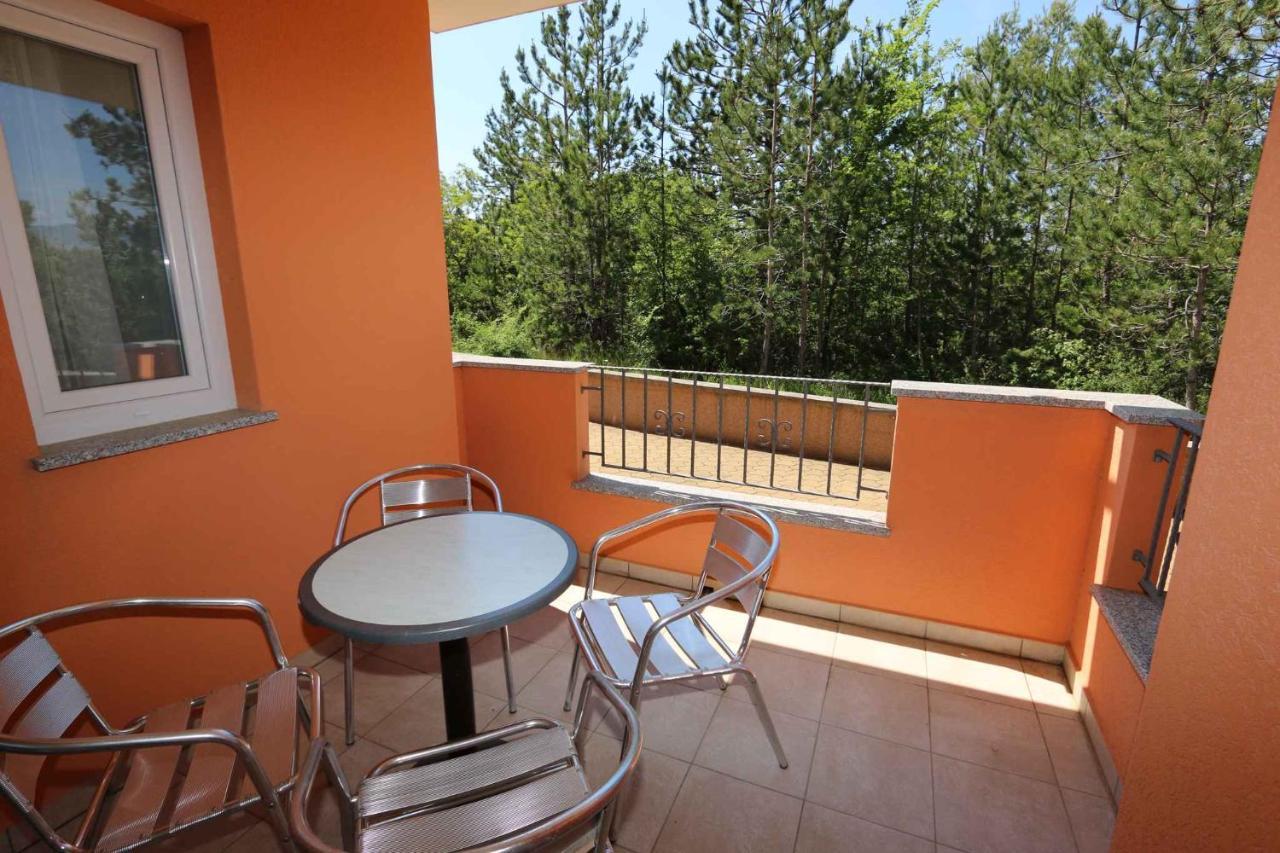 Apartments In Silo/Insel Krk 13430 Exterior foto